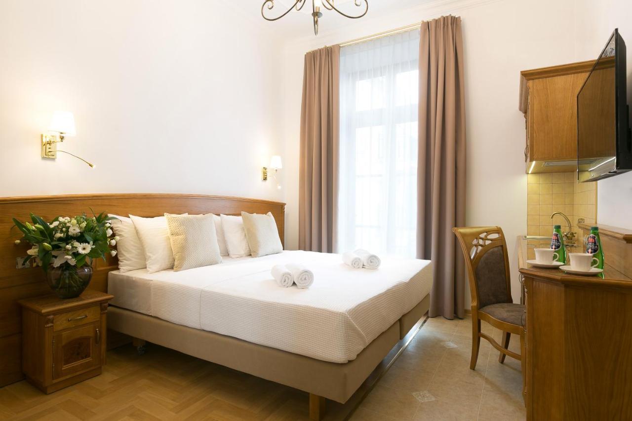 Ventus Rosa Boutique Aparthotel Краків Екстер'єр фото